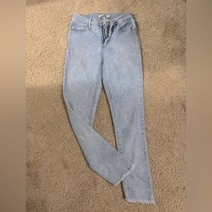 Levi 721 Jeans. US size 27 (fits size 4).